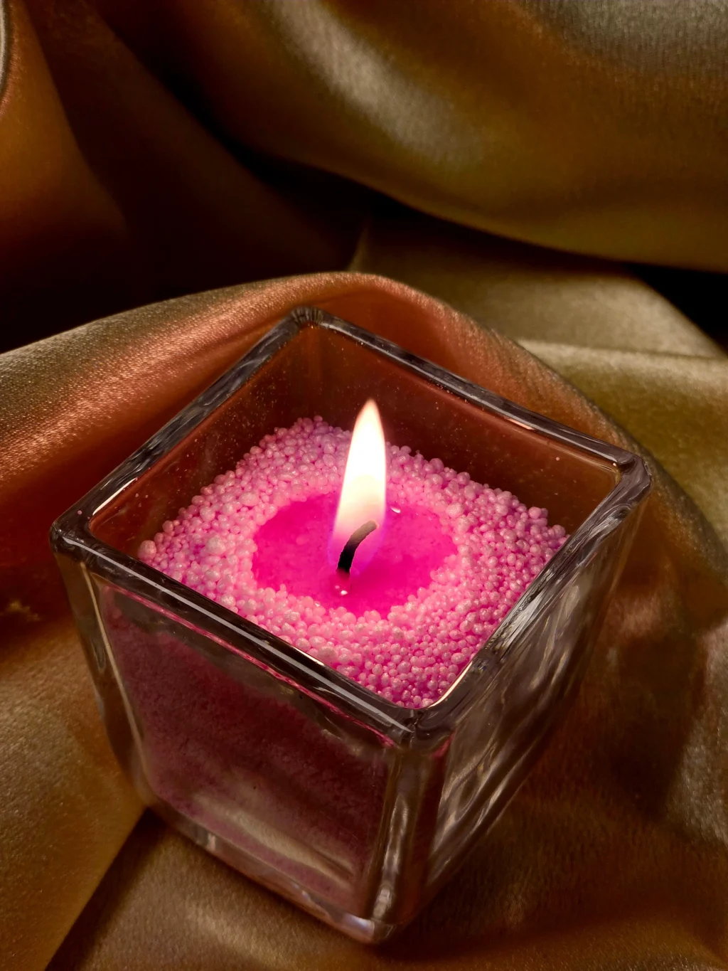 puruküünal tuubis fuktsia puruküünal igaks sündmuseks. Kingitus, tänukink, koduarmastajale, küünlafännile