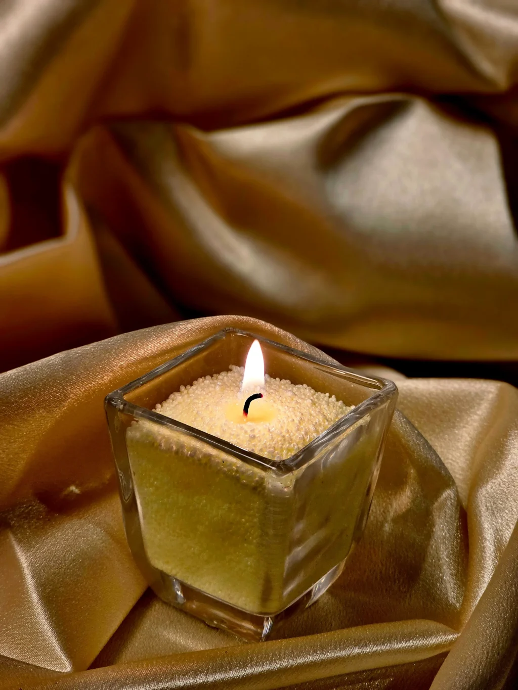 puruküünal kollane värv puruküünal kollane