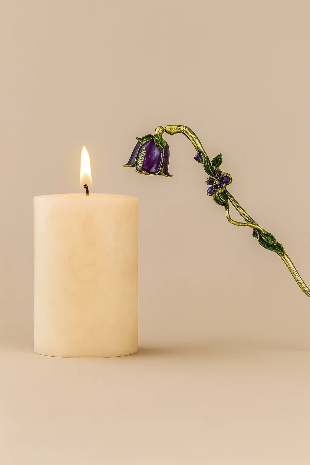 Küünlaleegi kustutaja küünlale lilla kelluke Küünlaleegi kustutaja küünlaleegi.