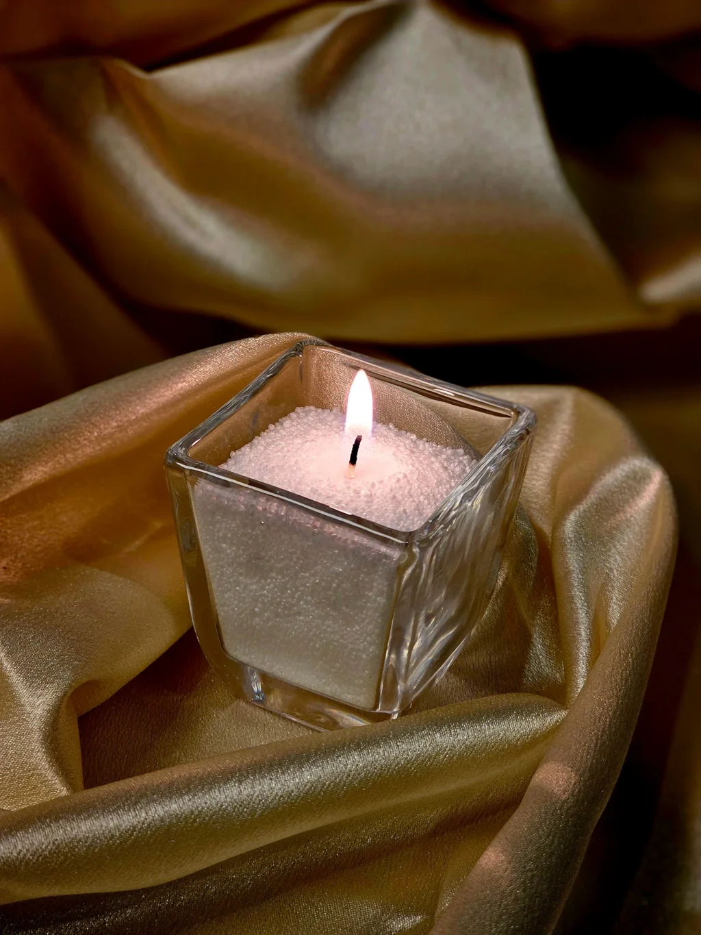 Pulberküünal tuubis valge Pulberküünal tuubis valge